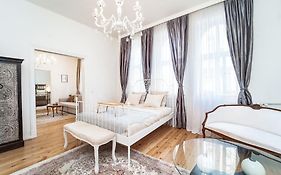 Best Point In The City / 2 Bedrooms